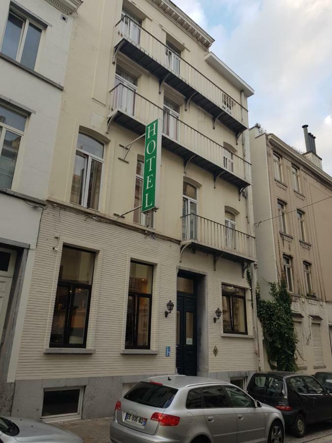 Hotel Queen Mary Brussel Bagian luar foto